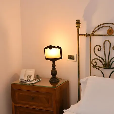 Готель Grand Terme Di Augusto Lacco Ameno (Isola d'Ischia)
