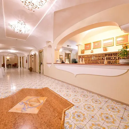 Grand Terme Di Augusto 5*