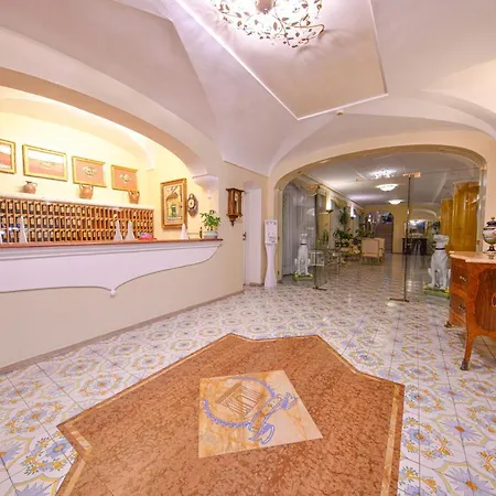 Grand Terme Di Augusto Готель 5*